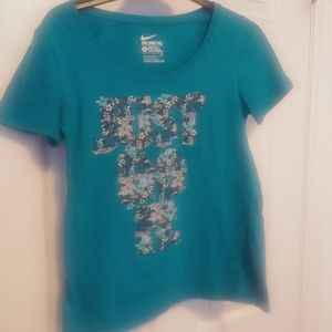 Women's Nike T-Shirt